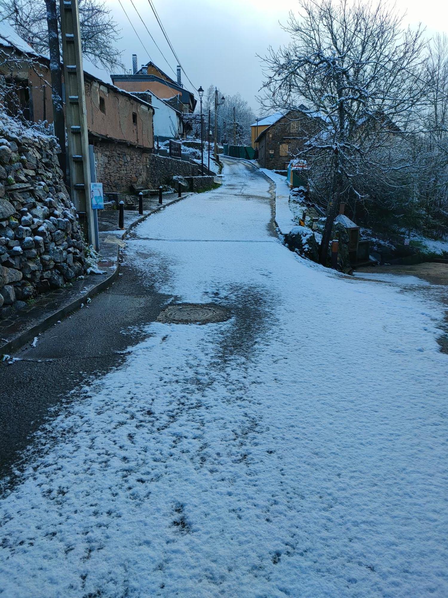 Casa De Turismo Rural Sardom3 Bembibre  Bagian luar foto