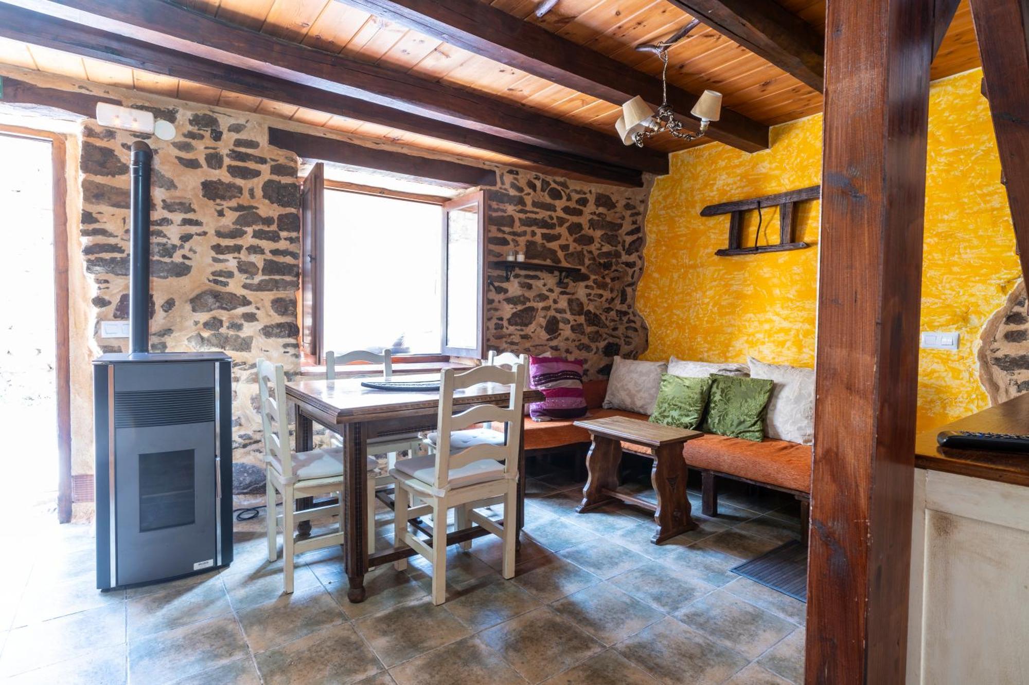 Casa De Turismo Rural Sardom3 Bembibre  Bagian luar foto